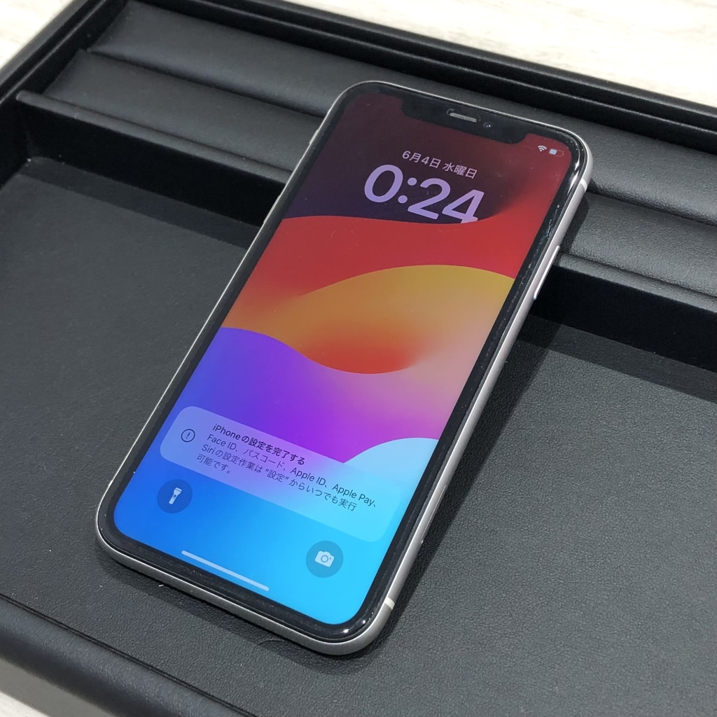 SIMロック解除(Softbank) iPhone11 64GB ホワイト MWLU2J/A