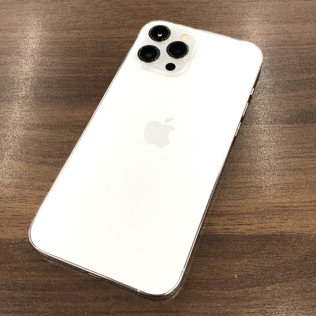 au/SIMロック解除 iPhone12ProMax 256GB シルバー MGD03J/A