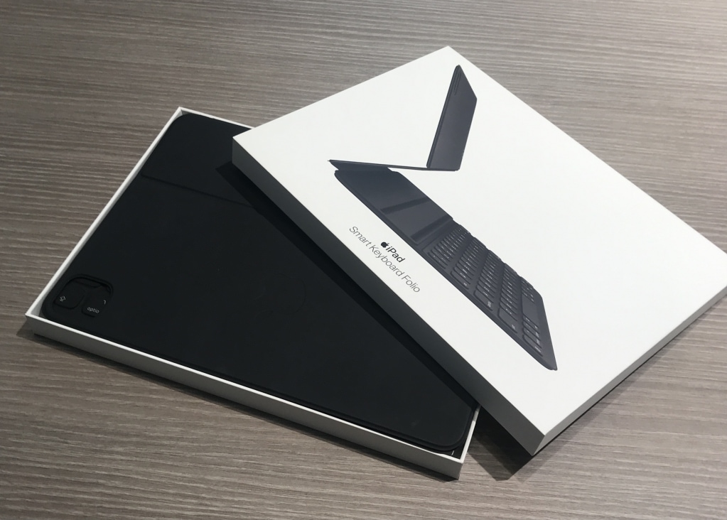 iPad スマートキーボード MXNK2J/A