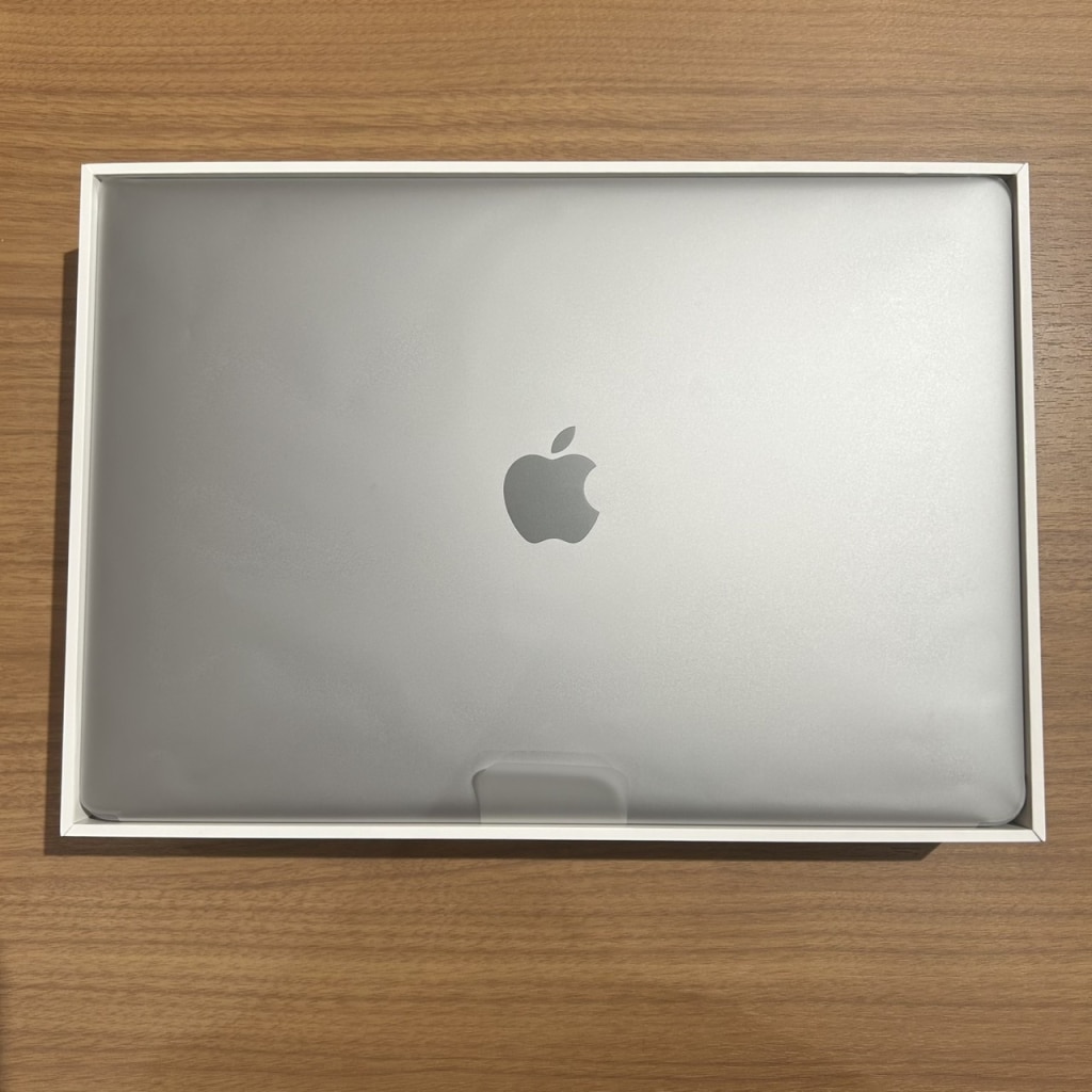 MacBookAir 13インチ 2020 M1 8GB 256GB スペースグレイ MGN63J/A