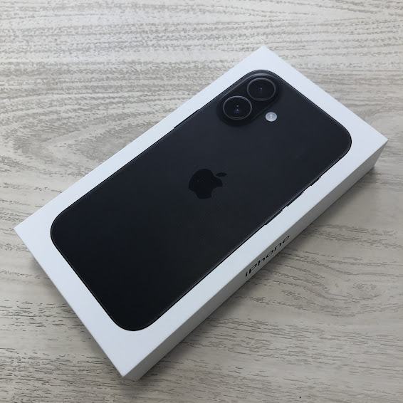 SIMロック解除(au) iPhone 16 256GB ブラック MYDW3J/A
