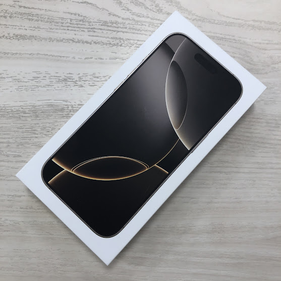 SIMロック解除(docomo) iPhone16Pro 256GB ナチュラルチタニウム MYN33J/A