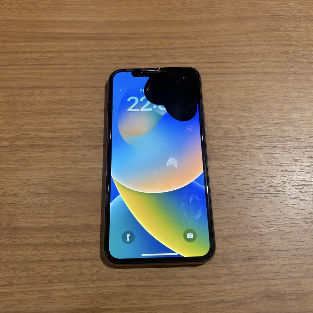 SIMロック解除(Softbank)iPhoneXS 256GB ゴールド MTE22J/A