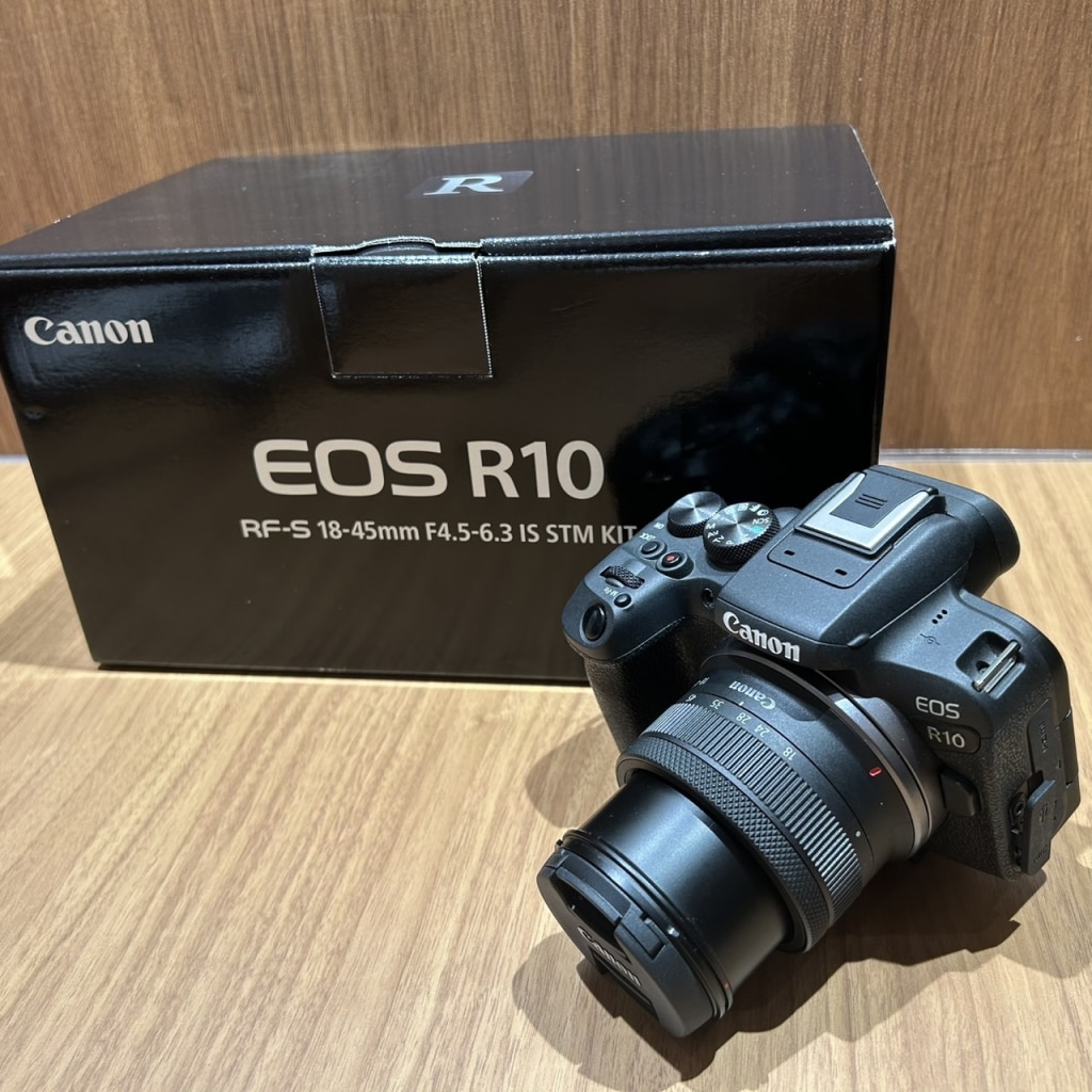 キャノン EOS R10 RF-S 18-150ｍｍ F3.5-6.3 IS STM KIT ミラーレス一眼カメラ レンズキット