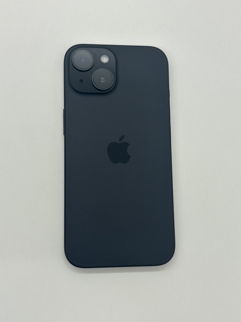 SIMロック解除(docomo) iPhone15 128GB ブラック MTMH3J/A 赤ロム