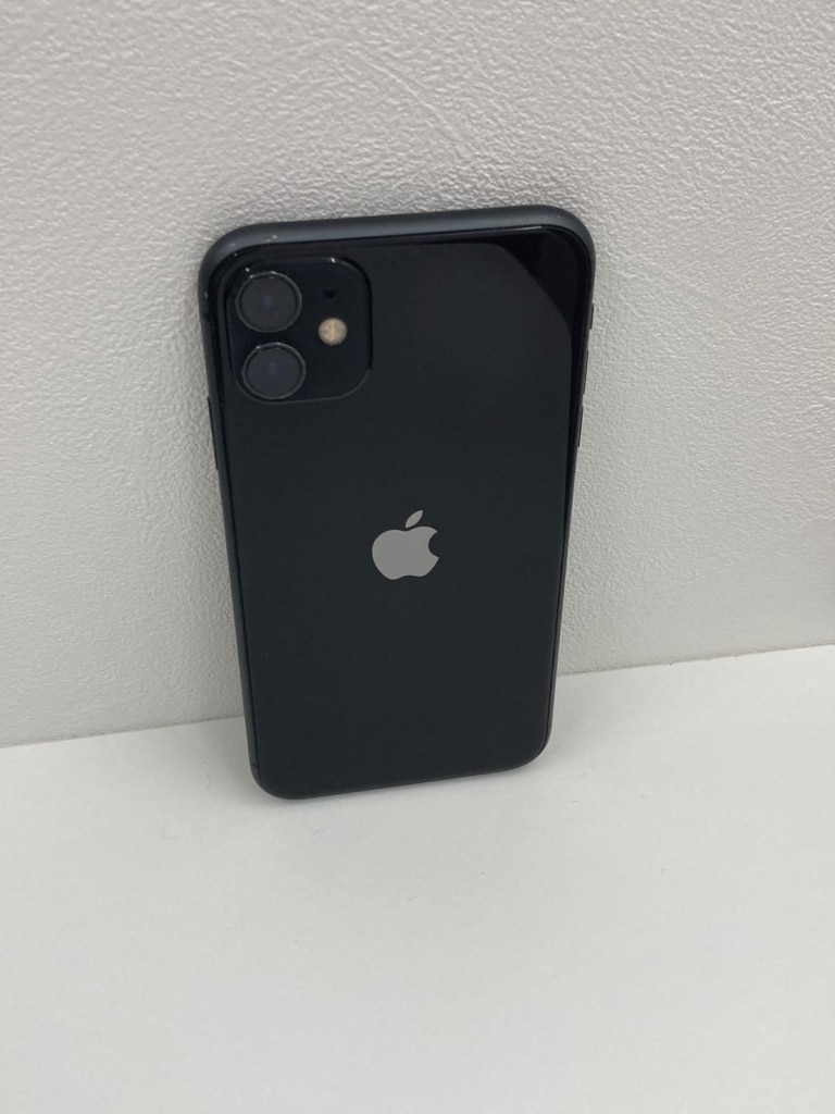 SIMロック解除(softbank) iPhone11 64GB ブラック NWLT2J/A