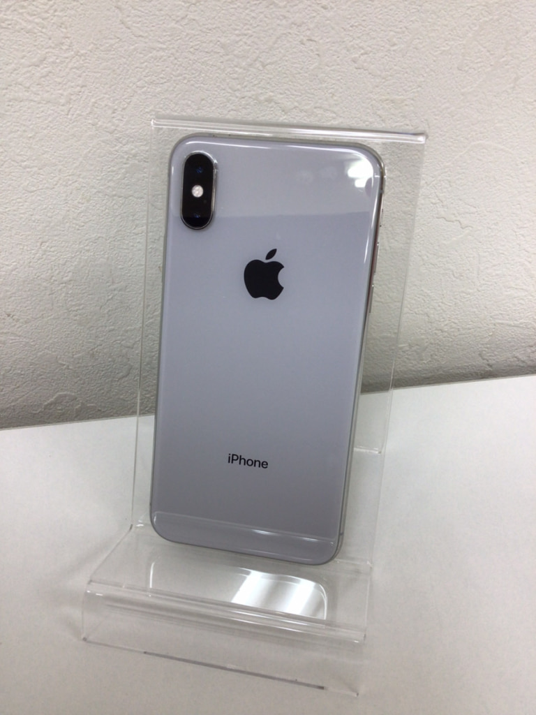 au/SIMロック解除 iPhoneXs 64GB シルバー MTAX2J/A