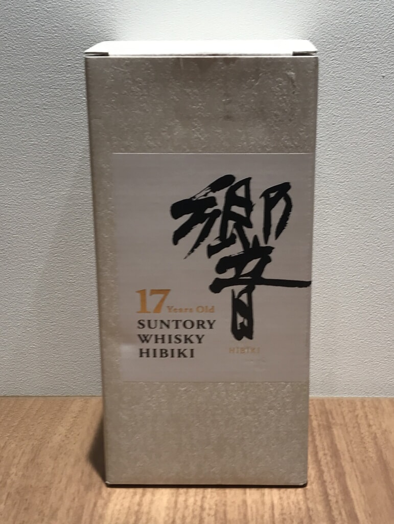 サントリー 響 17年 700ml/43度/瓶