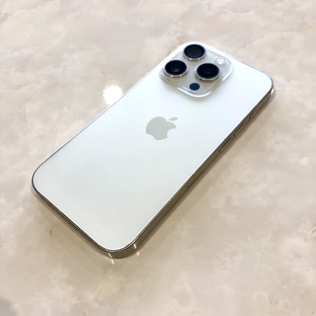 国内版SIMフリー  iPhone15Pro 128GB ホワイトチタニウム MTU83J/A