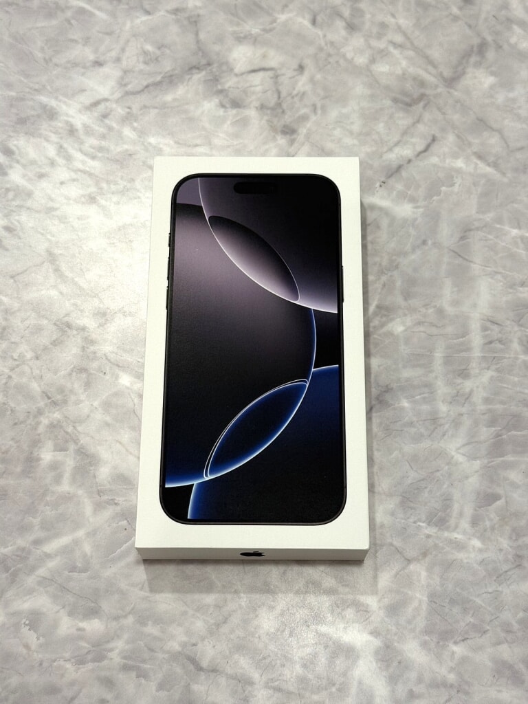 国内版SIMフリー iPhone16ProMax 256GB ブラックチタニウム MYWG3J/A