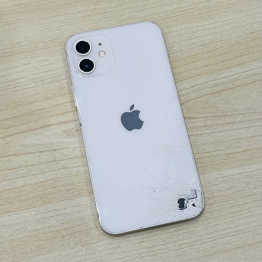国内版SIMフリー iPhone13 128GB スターライト MLND3J/A