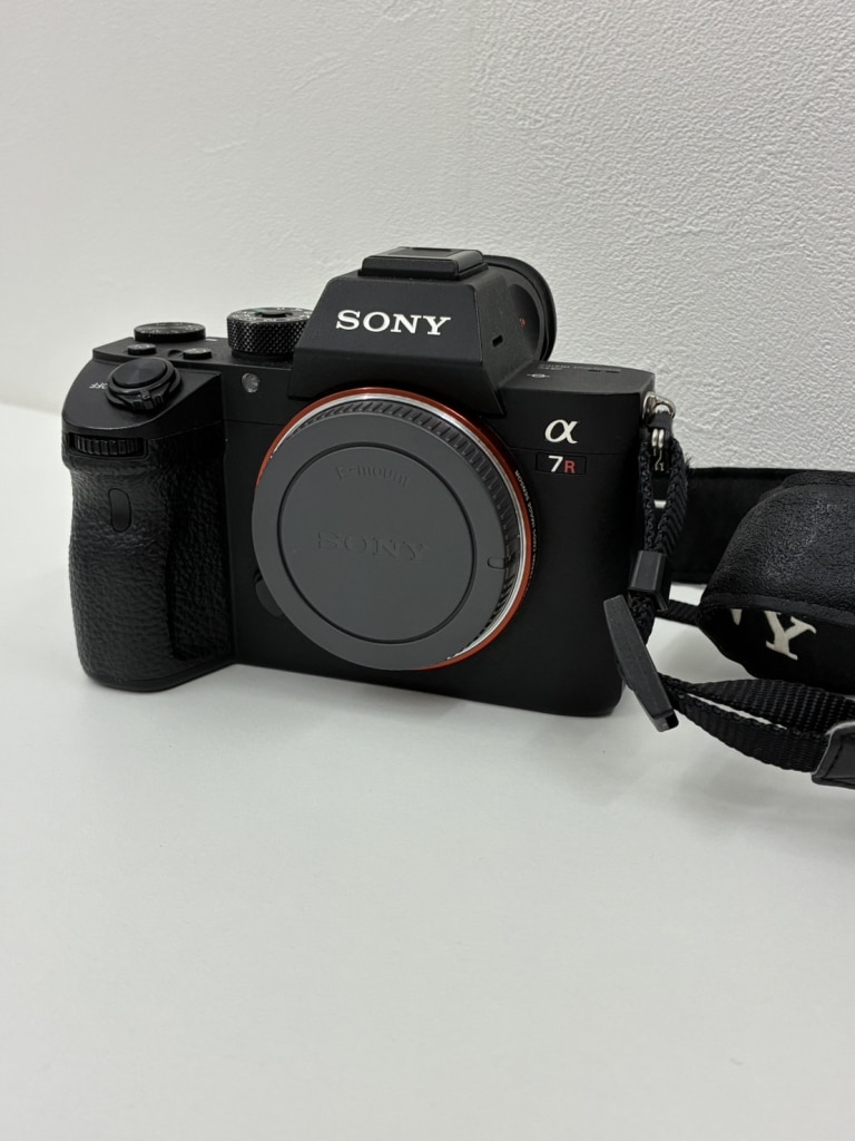 ソニー デジタル一眼カメラ α7R III（ILCE-7RM3）