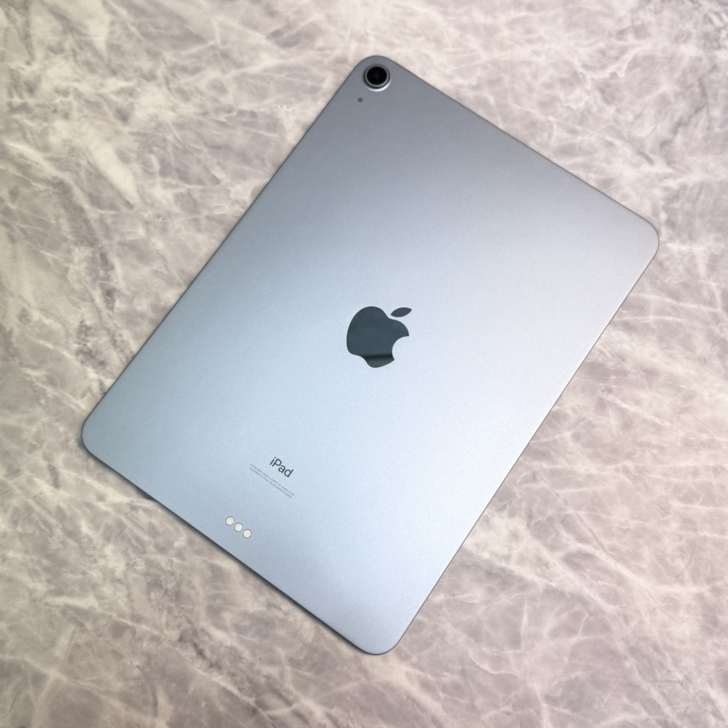 Apple iPad Air 第4世代 Wi-Fiモデル 64GB スカイブルー 3H185J/A