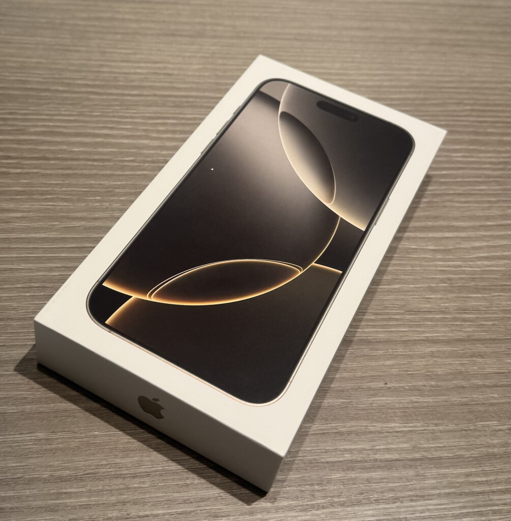 SIMロック解除(Softbank)  iPhone16 Pro Max 512GB MYWP3J/A　ナチュラルチタニウム