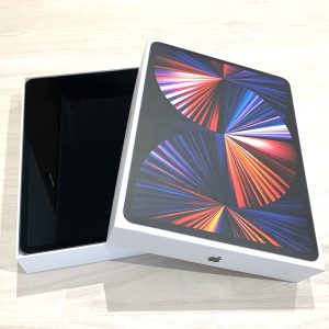 Apple iPad Pro 12.9inch (第5世代) Wi-Fiモデル 256GB スペースグレイ MHNH3J/A