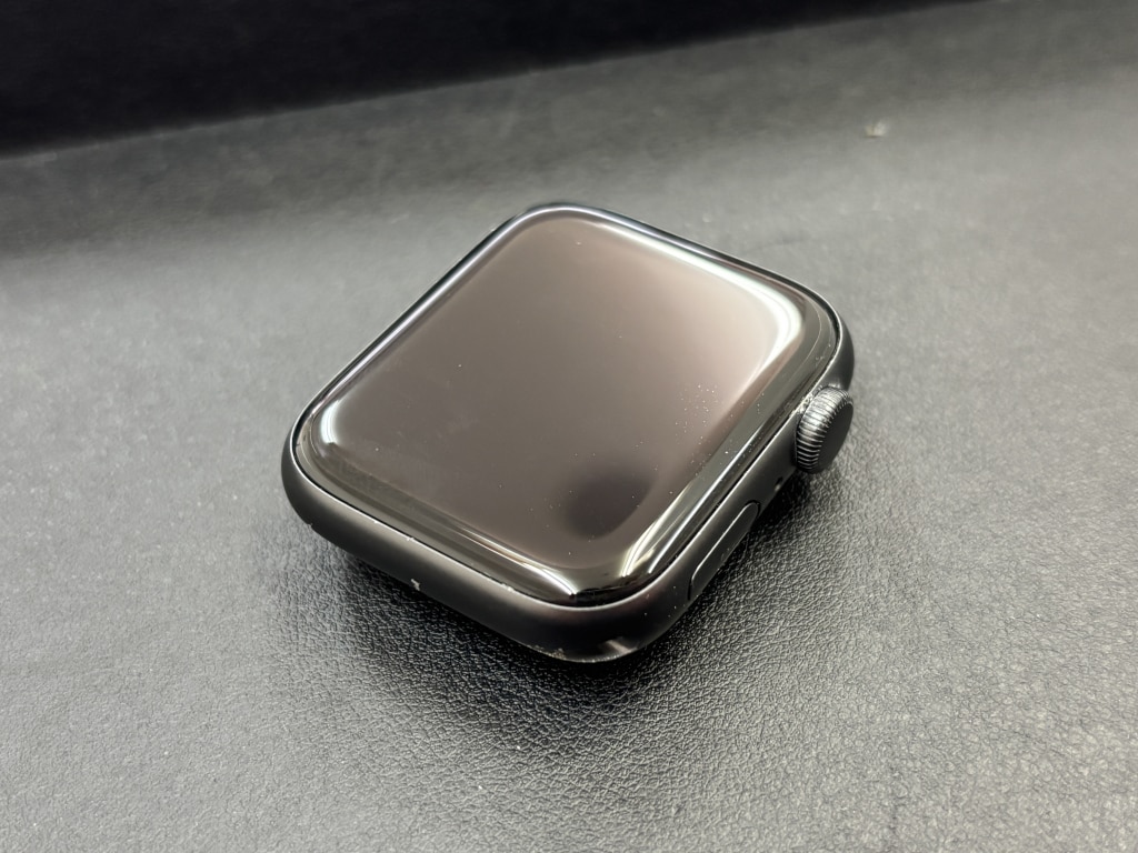 Apple Watch SE 44mm GPS スペースグレイ/スポーツバンド MKQ63J/A