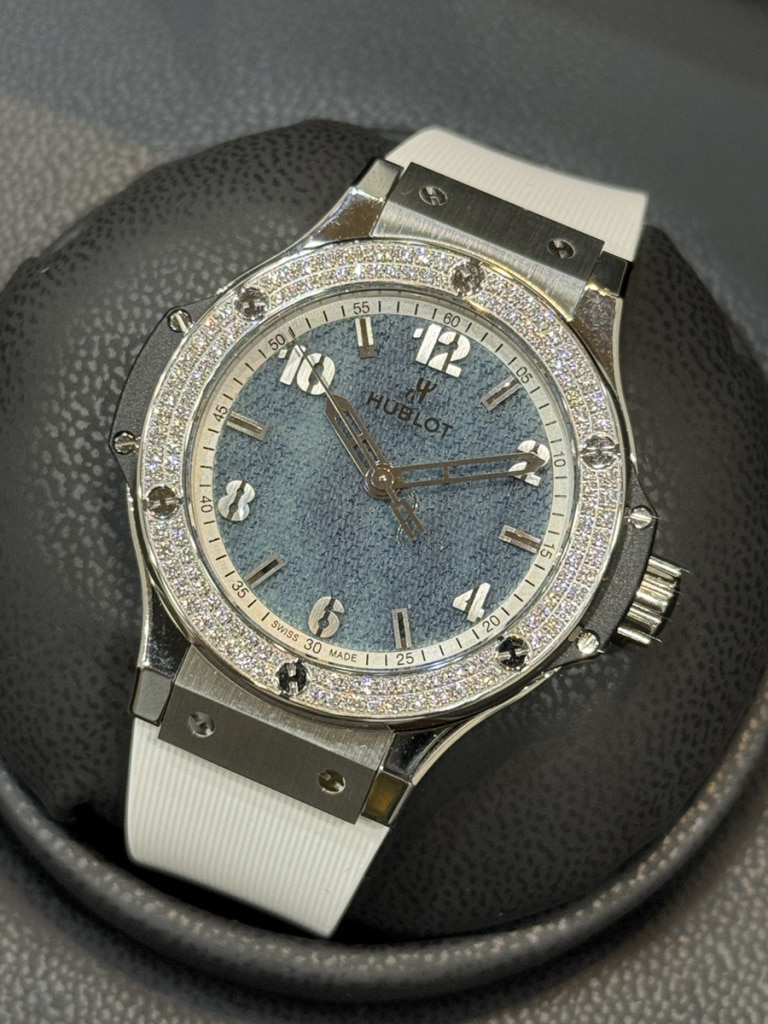 ウブロ ビッグバン ジーンズ ダイヤベゼル QZ 361.SX.2710.NR.1104.JEANS