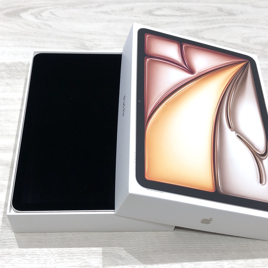 Apple iPad Air 11インチ 第6世代 M2 Wi-Fiモデル 128GB スターライト MUWE3J/A