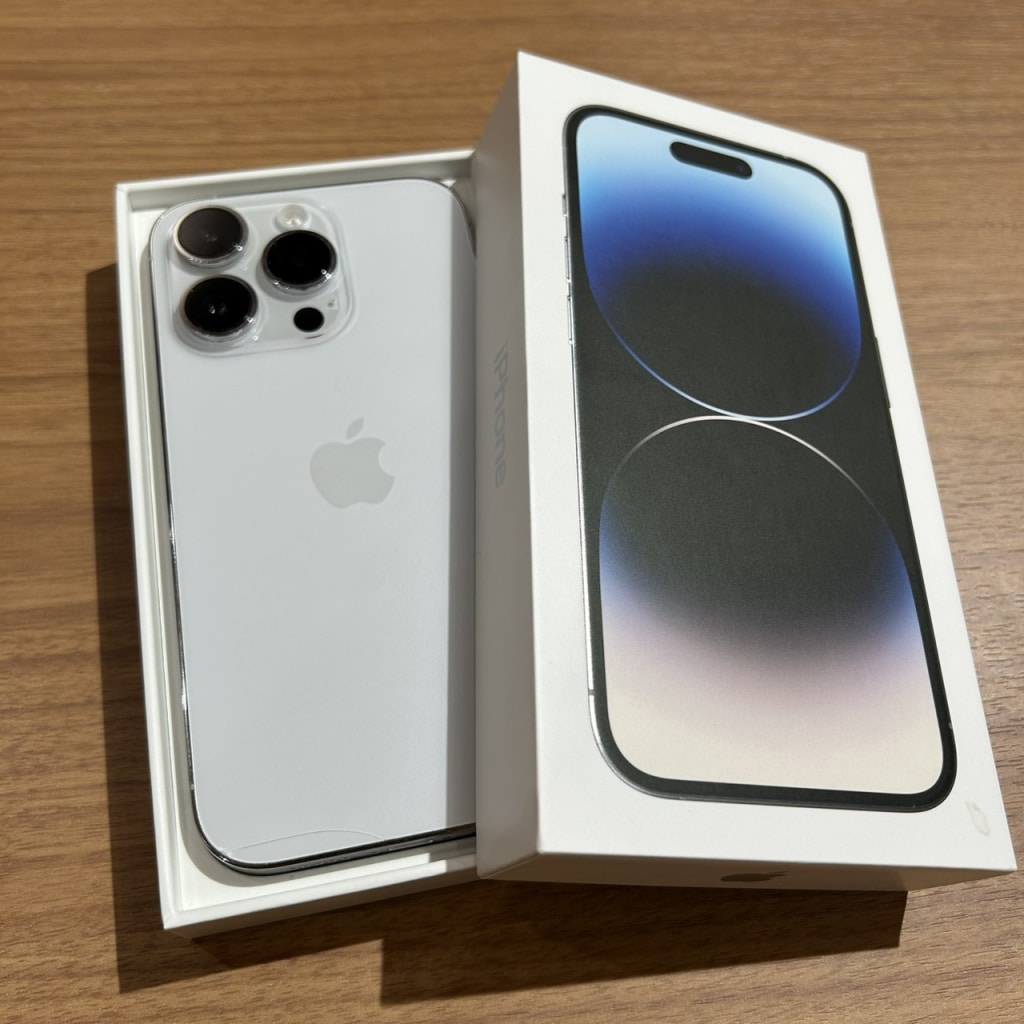 SIMロック解除(docomo) iPhone14Pro 256GB シルバー MQ0Y3J/A