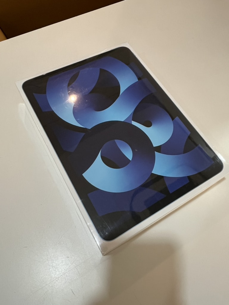 iPad Air 第5世代  Wi-Fiモデル 64GB ブルー MM9E3J/A