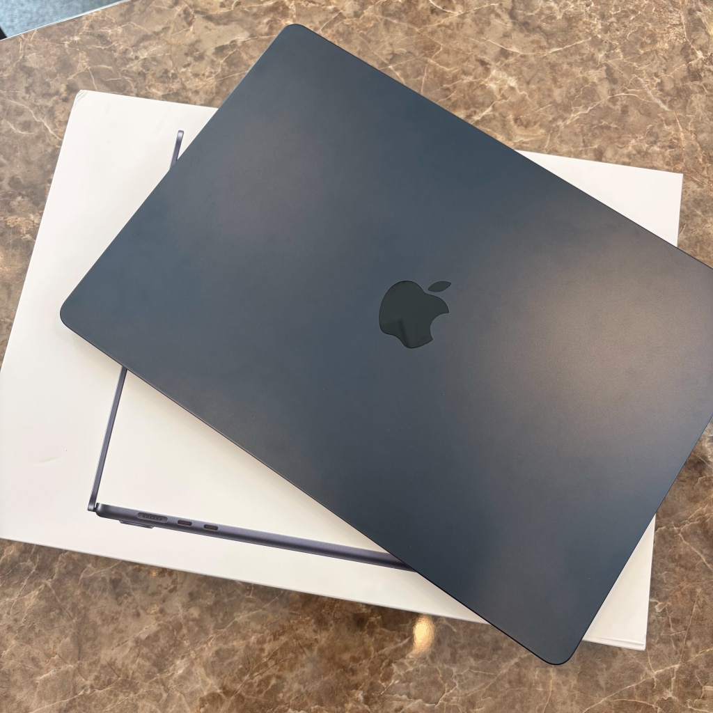 MacBook Air M2 15インチ 16GB/256GB 2023 A2941