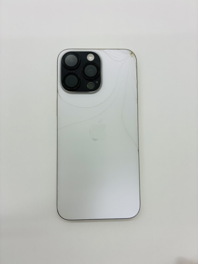 iPhone13ProMax 256GB シルバー MLJ93J/A