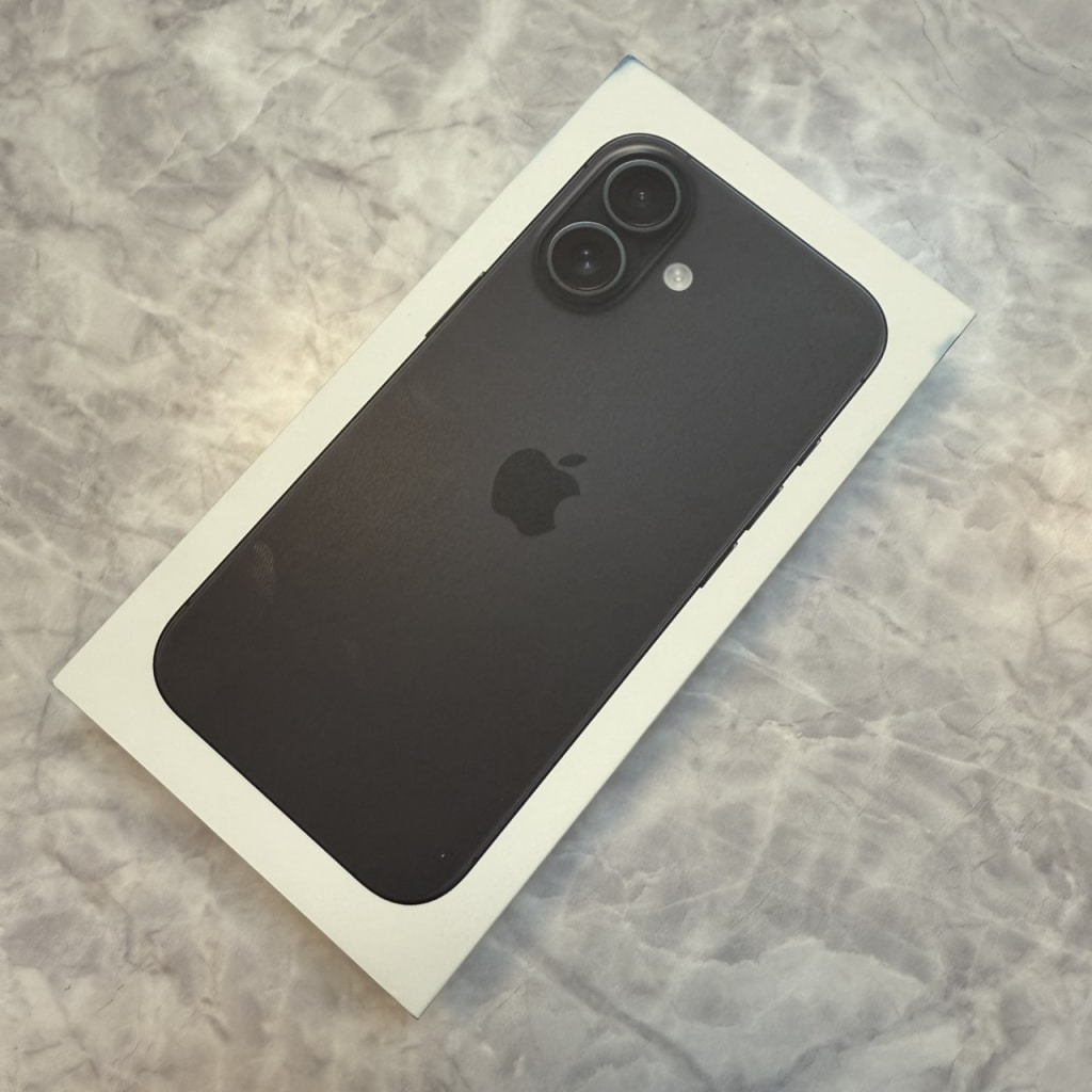国内版SIMフリー iPhone16 128GB ブラック MYDQ3J/A
