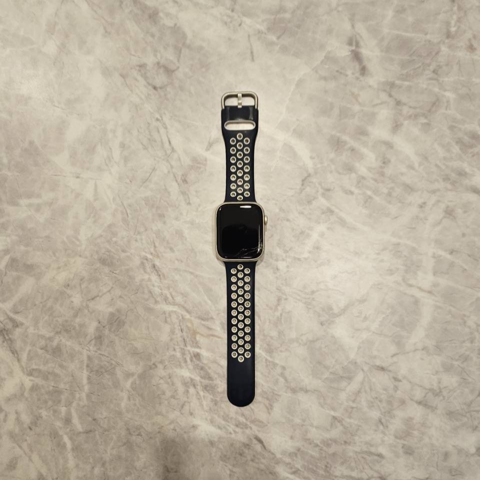 Apple Watch Series 7 GPS+Cellularモデル 45mm MKL23J/A