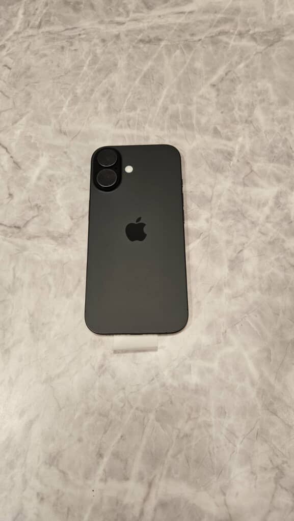 Apple iPhone17 256GB ブラック NG674J/A