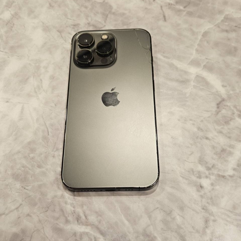 iPhone13Pro ジャンク