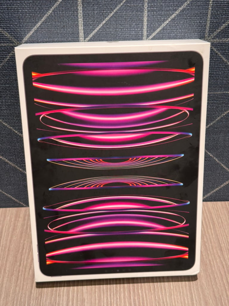 Apple iPad Pro 第4世代 11インチ 256GB Wi-Fi MNXF3J/A