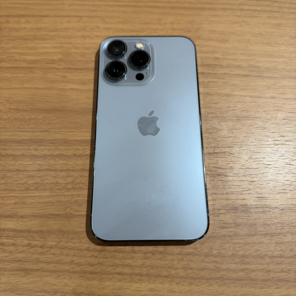 SIMロック解除(au) iPhone13Pro 256GB シエラブルー MLUU3J/A