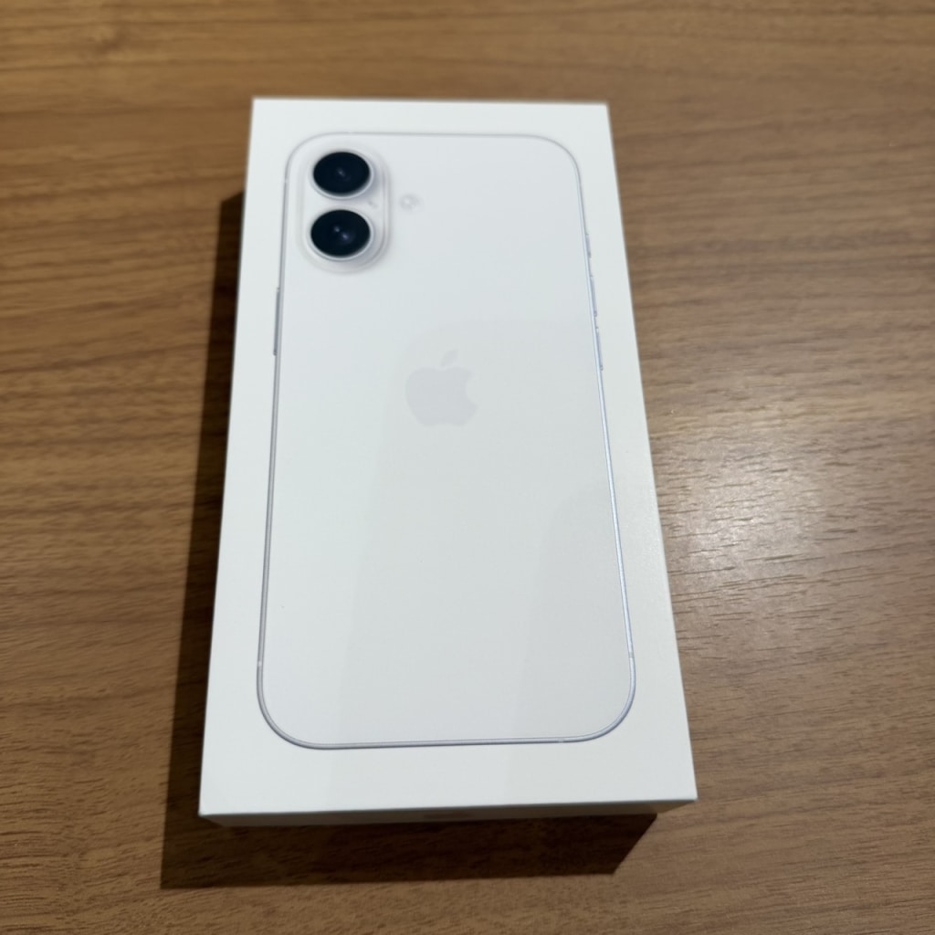 SIMロック解除(docomo) iPhone16 128GB ホワイト MYDR3J/A
