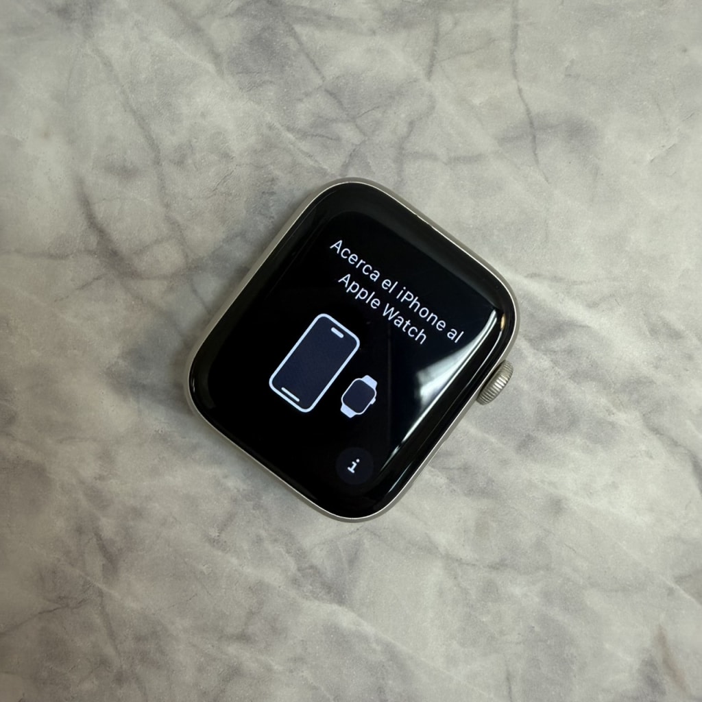 Apple Watch SE2 44mm GPSモデル MRTW3J/A