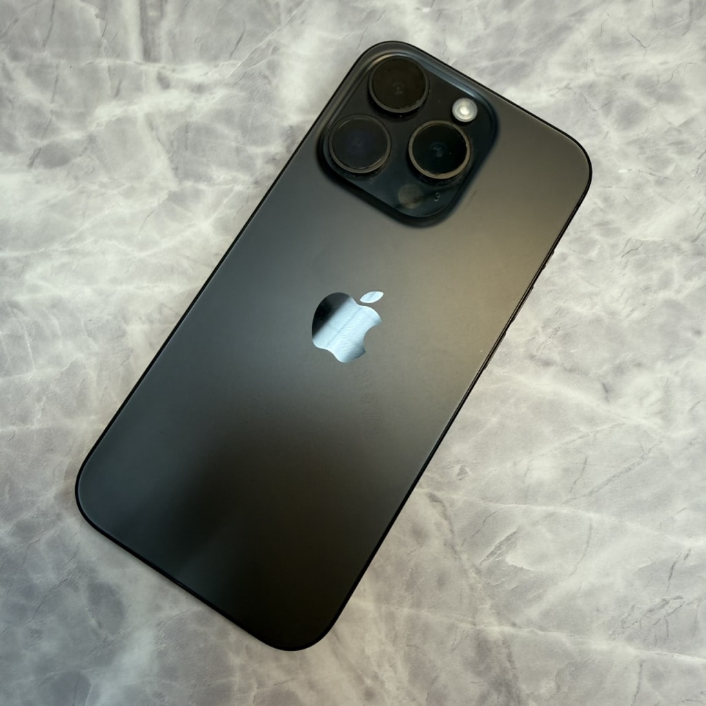 国内版SIMフリー iPhone15Pro 256GB ブラックチタニウム NTUC3J/A
