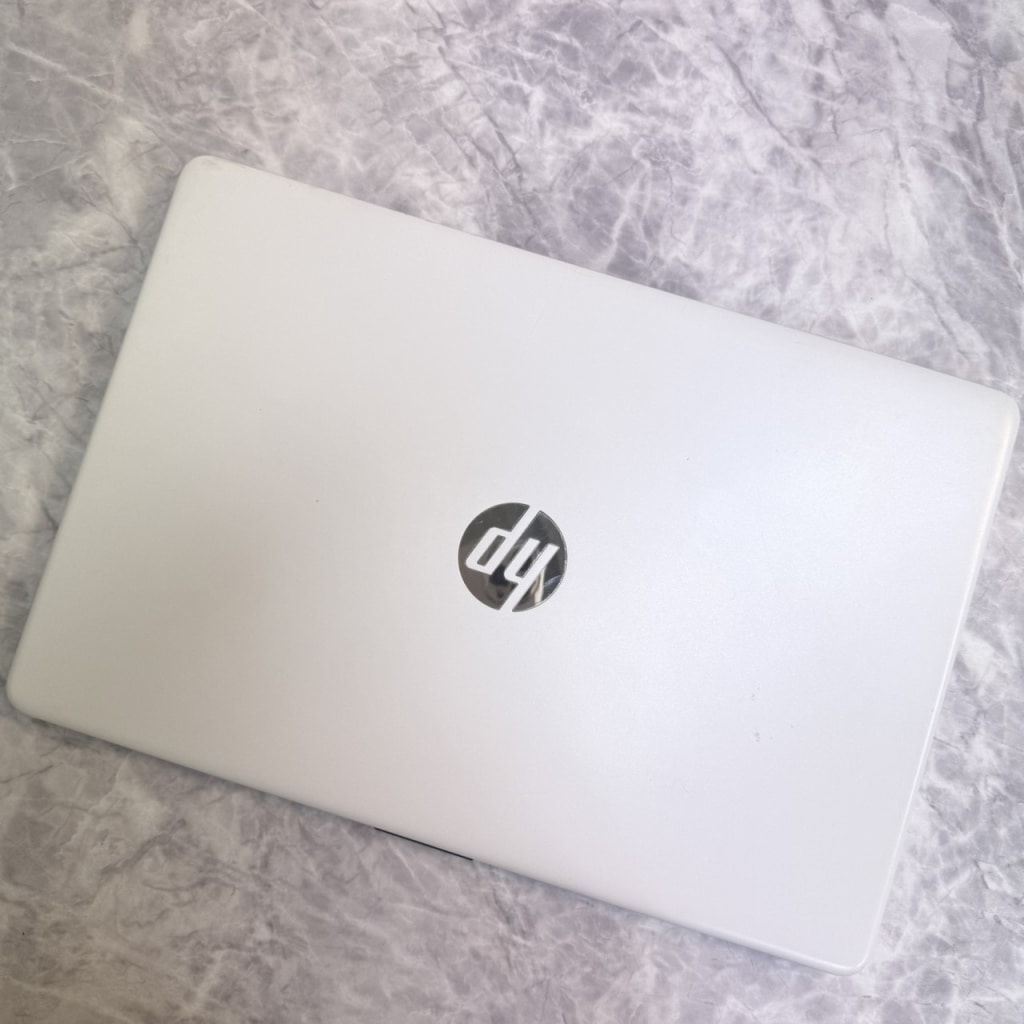 laptop 15s-fq1xxx 第10世代