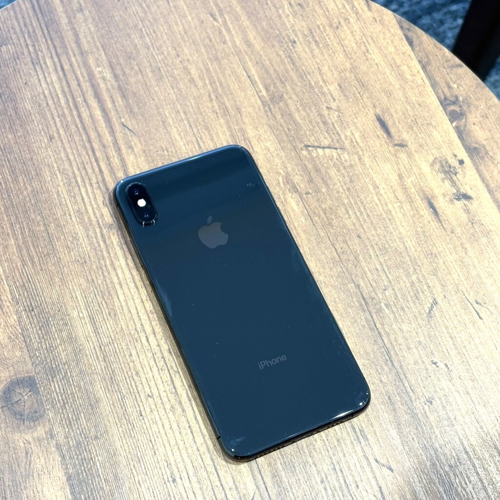 SIMロック解除(softbank)iPhoneXsMax 64GB スペースグレイ MT6Q2J/A