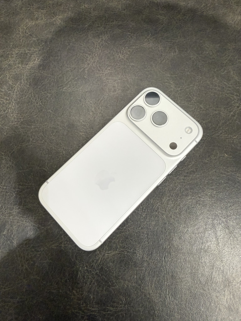 Apple iPhone17 Pro 512GB シルバー MG894J/A