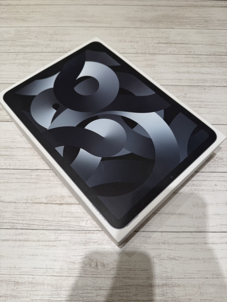 iPadAir 第5世代/2022 Wi-Fiモデル 256GB スペースグレイ MM9L3J/A