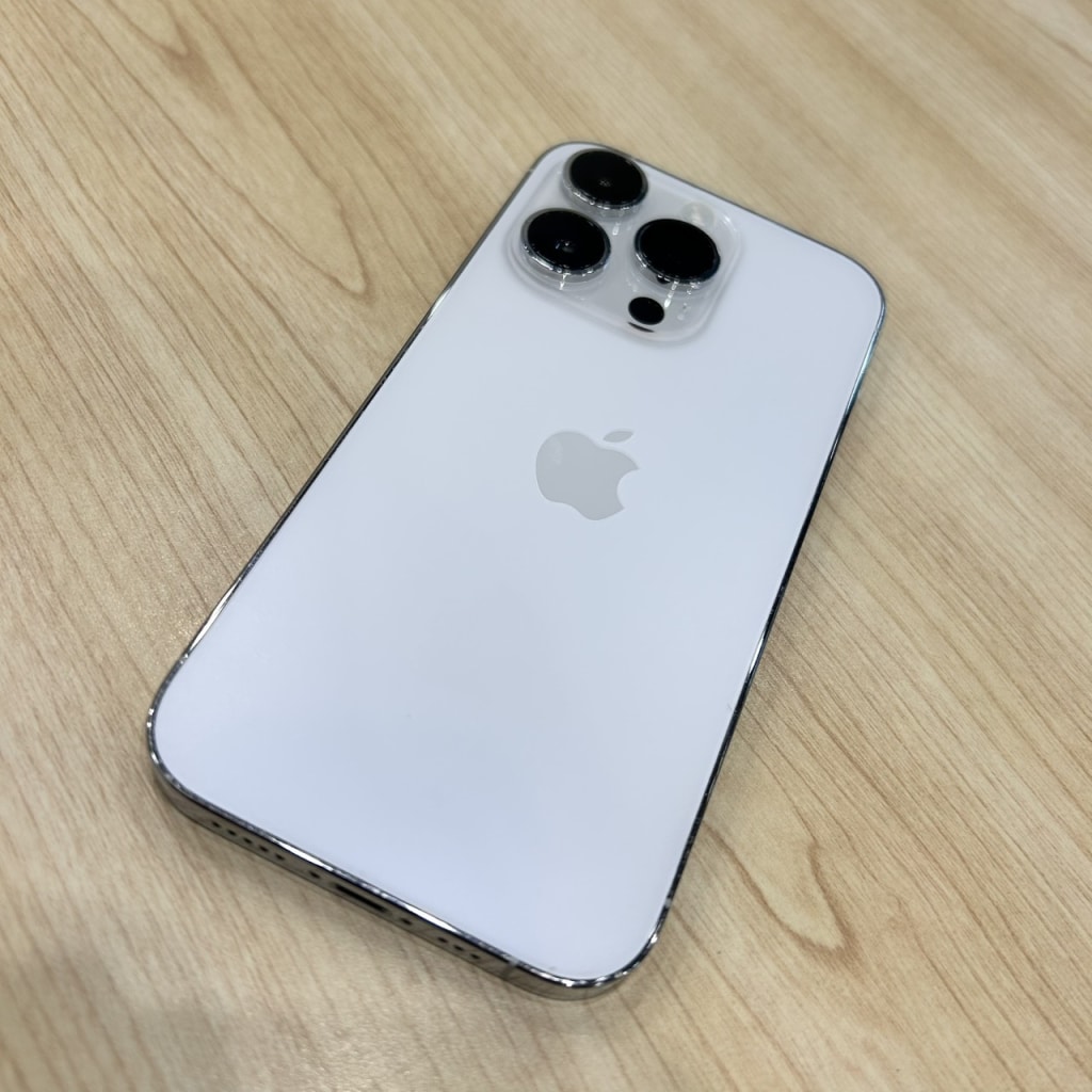 国内版SIMフリー iPhone14 Pro Max 256GB シルバー MQ0Y3J/A