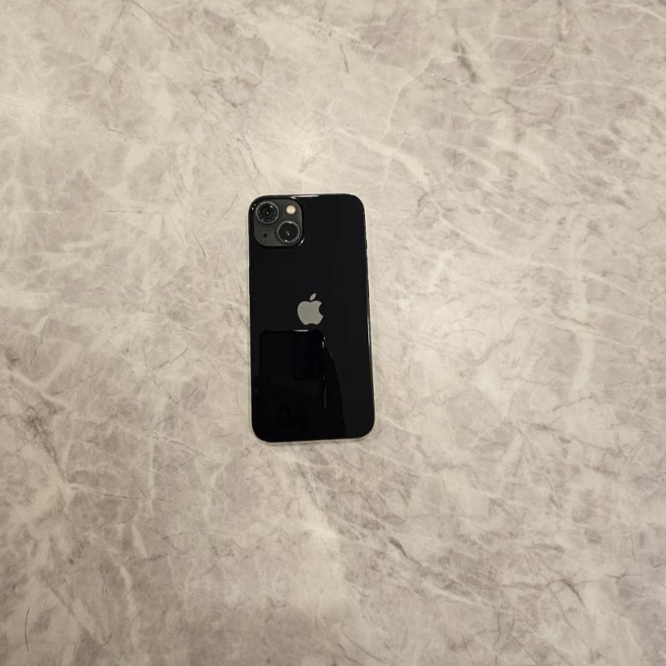 SIMロック解除(au)iPhone13 128GB ミッドナイト MLNC3J/A