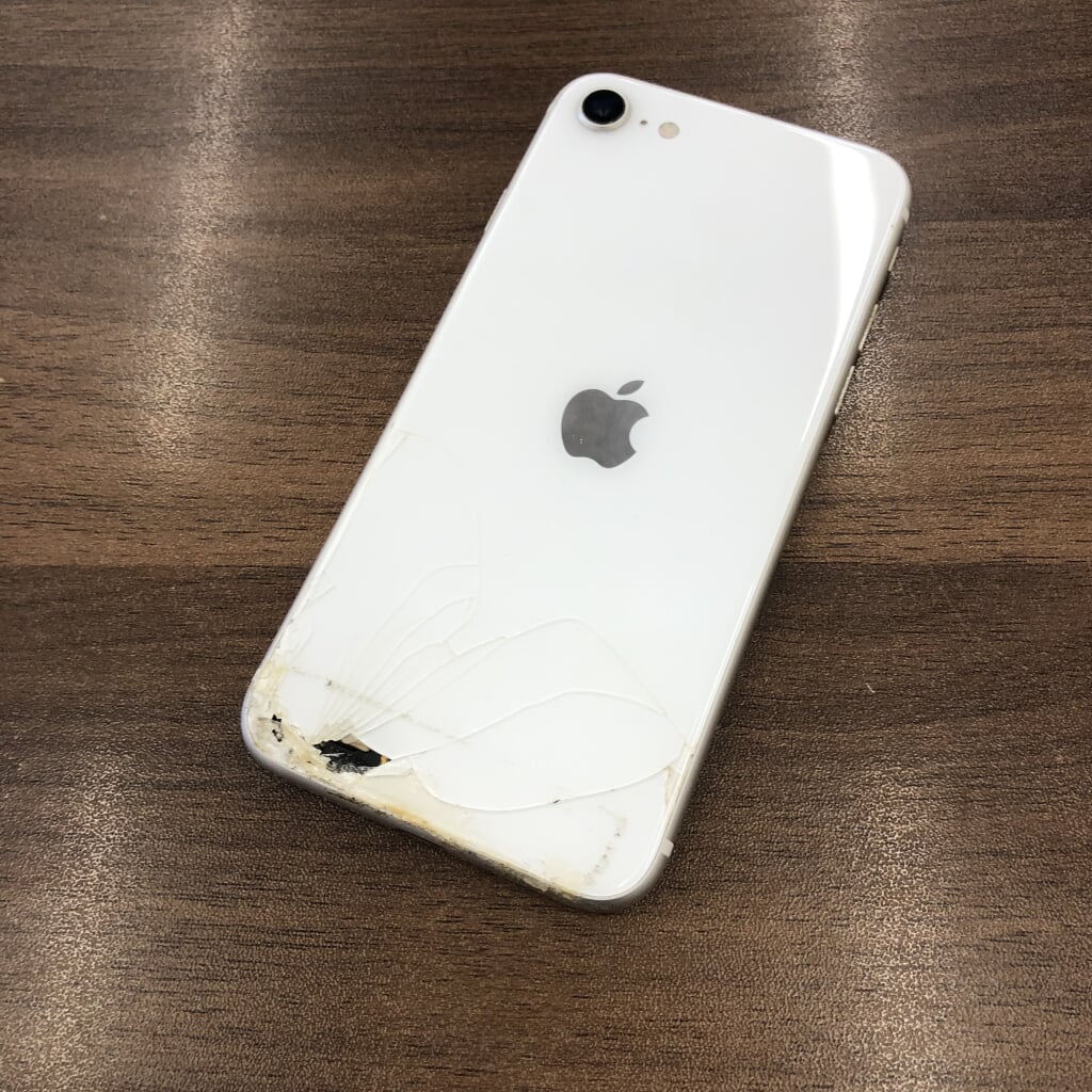 docomo/SIMロック解除 iPhoneSE2 64GB ホワイト MX9T2J/A
