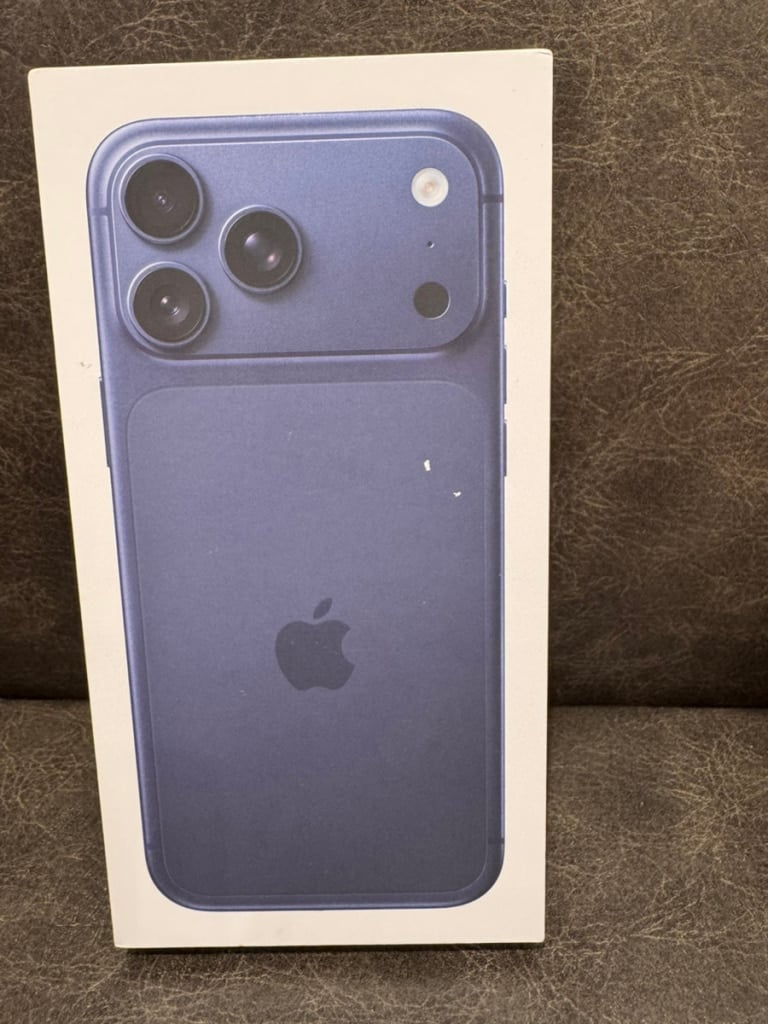 Apple iPhone17ProMax 256GB ディープブルー MFYA4J/A