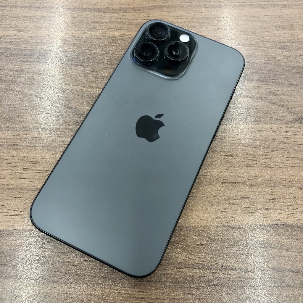 SIMロック解除(au) iPhone16ProMAX 256GB ブラックチタニウム MYWG3J/A