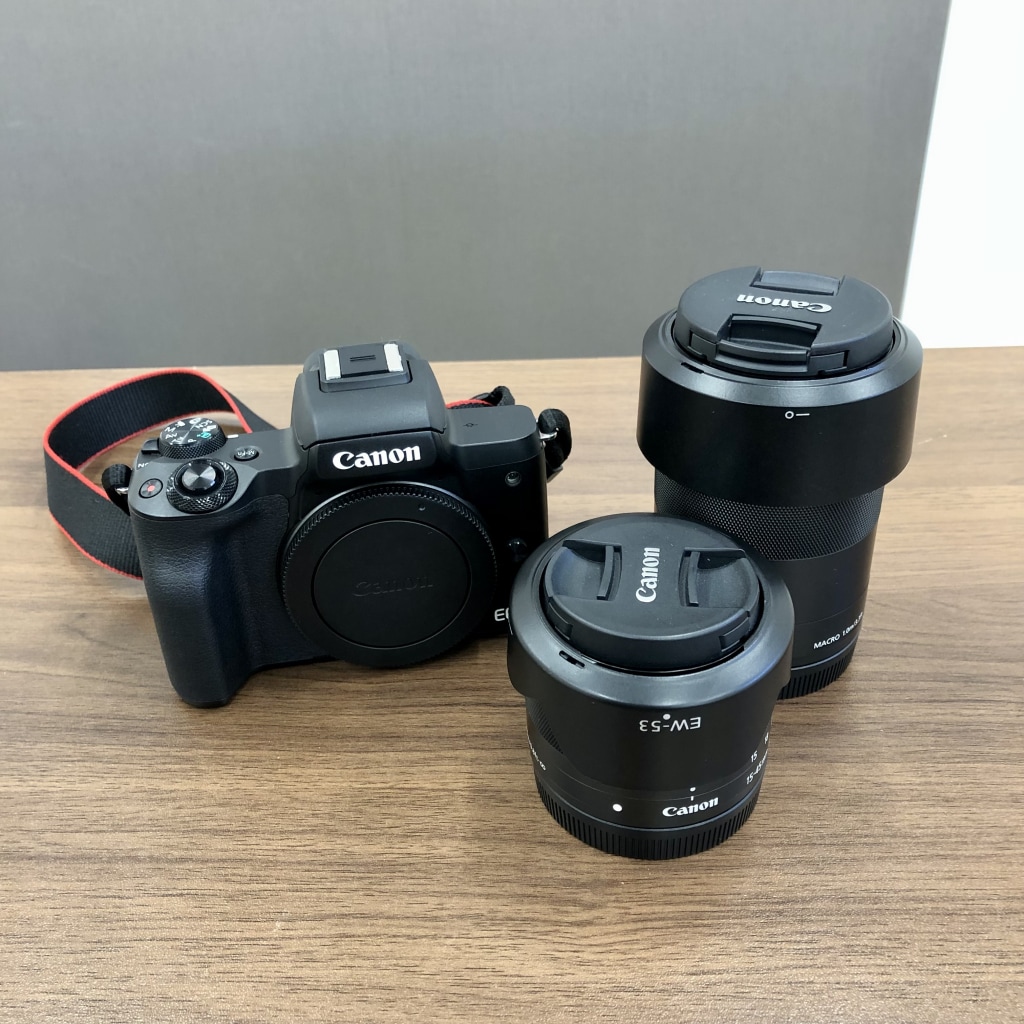 キャノン EOS Kiss M ダブルズームキット