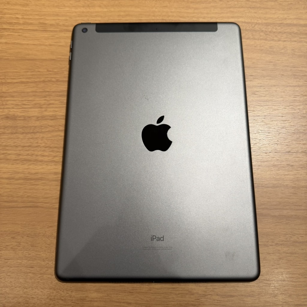 SIMロック解除(Softbank) iPad 10.2inch 第7世代 Wi-Fi+Cellular 32GB スペースグレイ MW6A2J/A