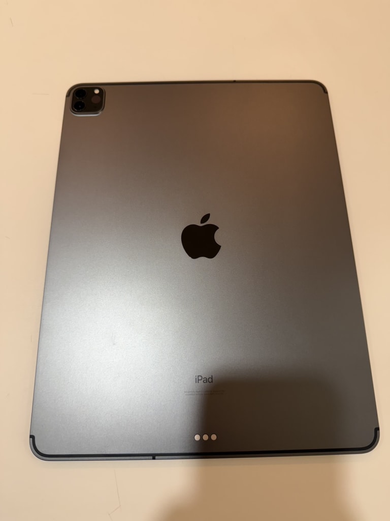 iPad Pro 12.9インチ 第4世代 128GB スペースグレイ MY3C2J/A