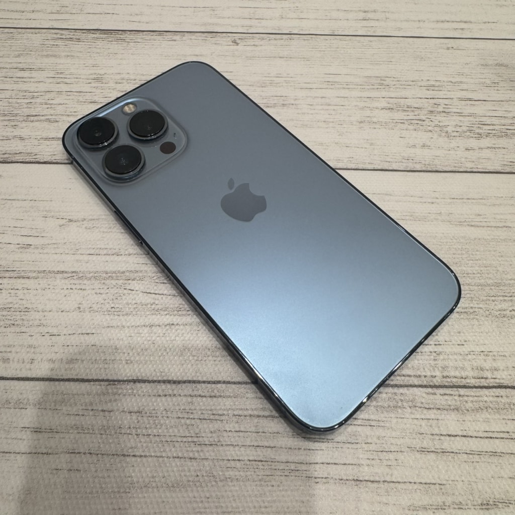 SIMロック解除(au)iPhone13 Pro 128GB シエラブルー MLUK3J/A