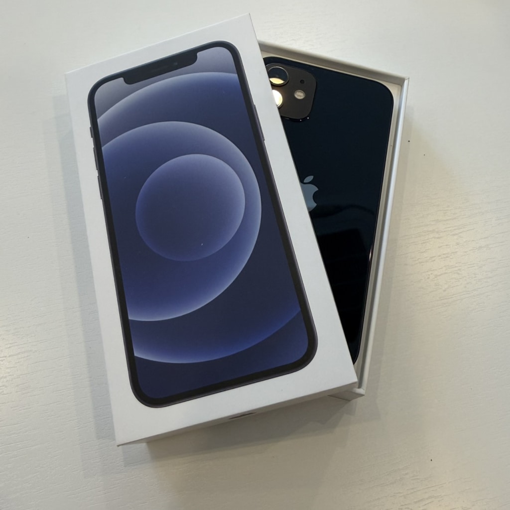 SIMロック解除(docomo) iPhone12 64GB ブラック MGHN3J/A