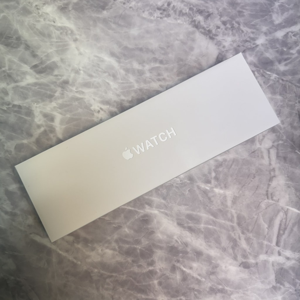 Apple Watch Series 10 GPSモデル 42mm MWWE3J/A